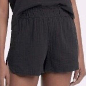 NWT High-rise Pull-on Shorts, Target Universal Thread, Black, Medium